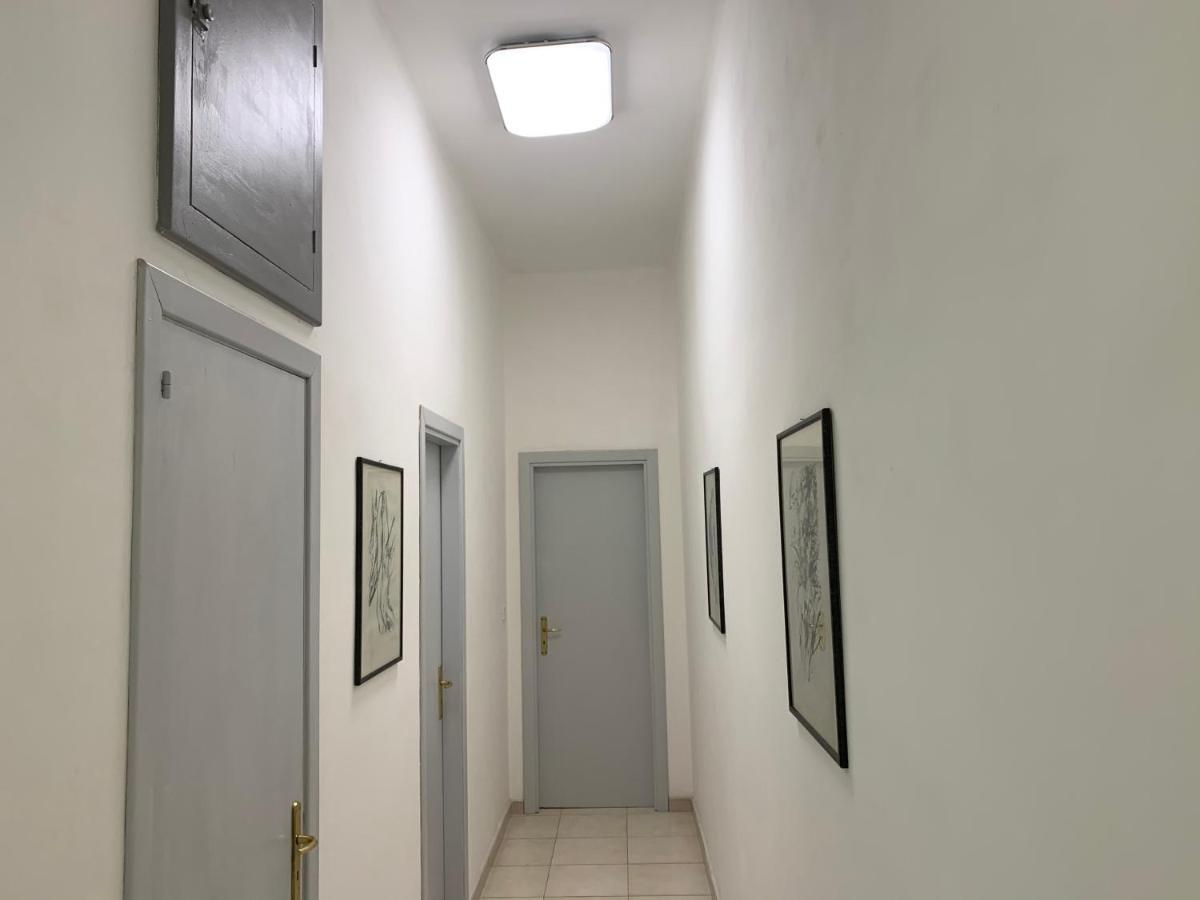 Apartment City Center Eighty-Five Bari Dış mekan fotoğraf