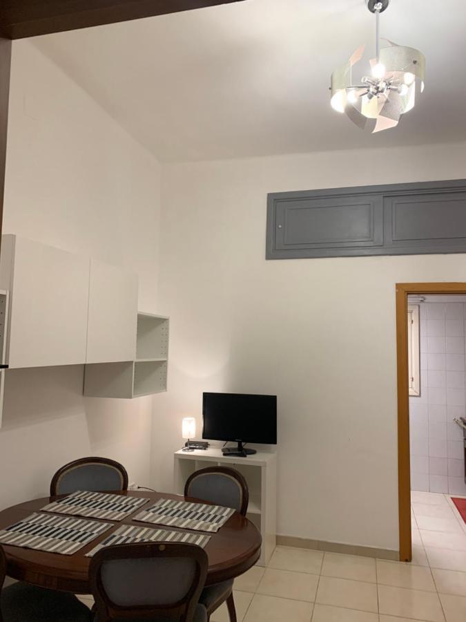 Apartment City Center Eighty-Five Bari Dış mekan fotoğraf